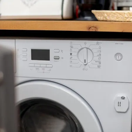 Διαμέρισμα Park Promenada Cosy By Bookinghost